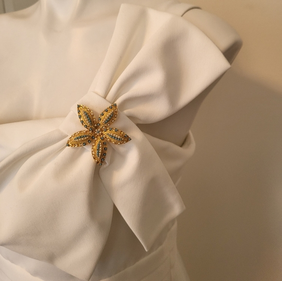 Eliza J One Shoulder Tucked Waist Dress(14) - Picture 3 of 9